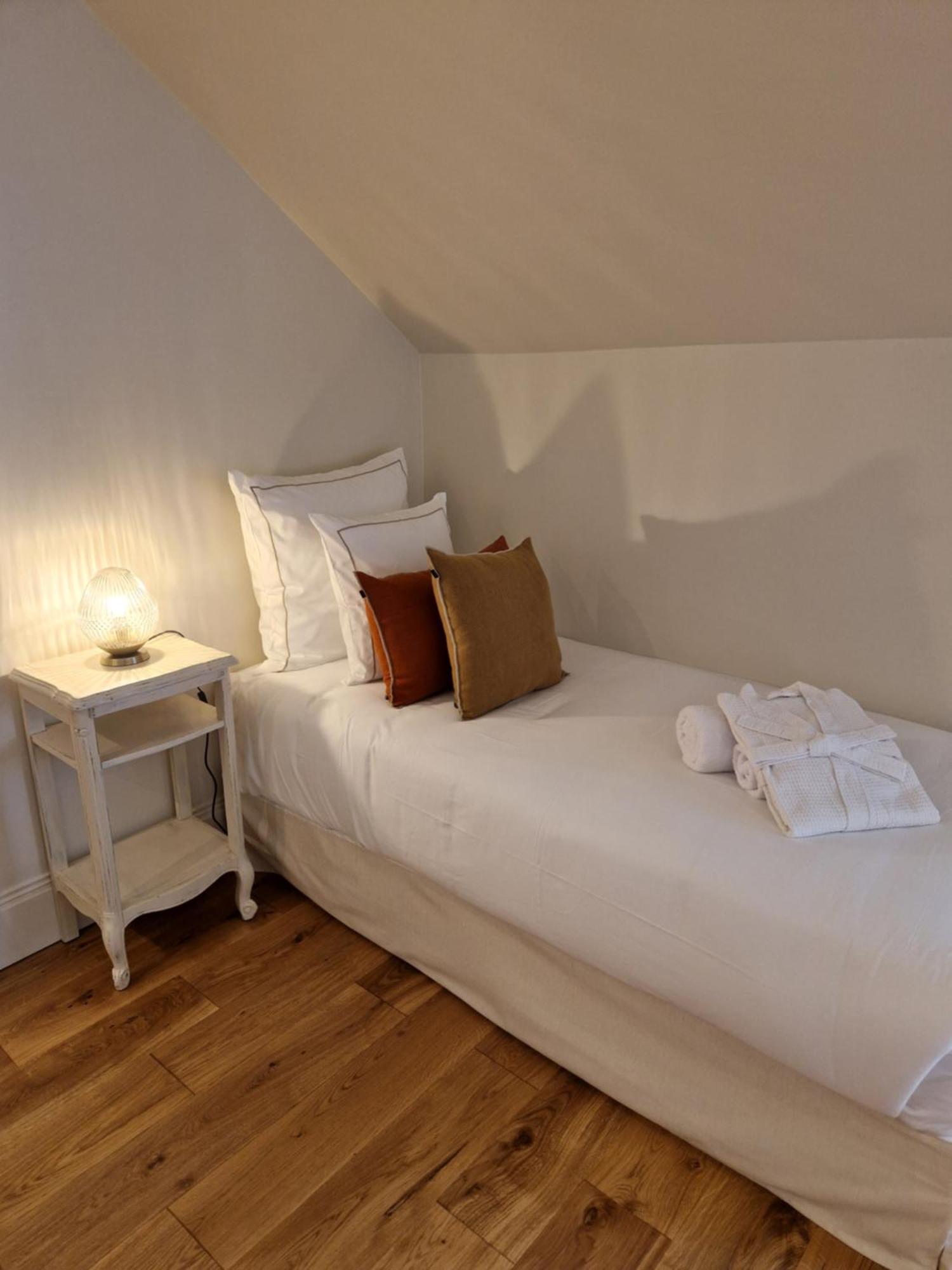 Au Moulin Saint Nicol - Honfleur Hotell Exteriör bild